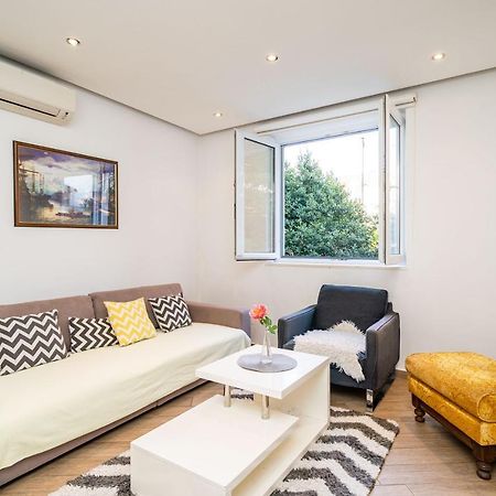 Spacious Two Bedroom Apartment Dubrovnik Bagian luar foto