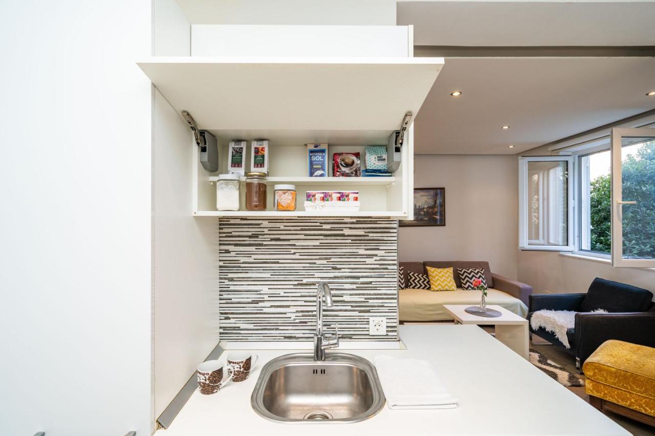 Spacious Two Bedroom Apartment Dubrovnik Bagian luar foto