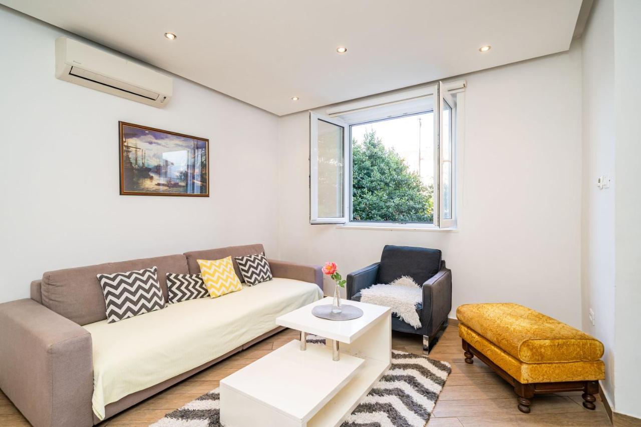 Spacious Two Bedroom Apartment Dubrovnik Bagian luar foto